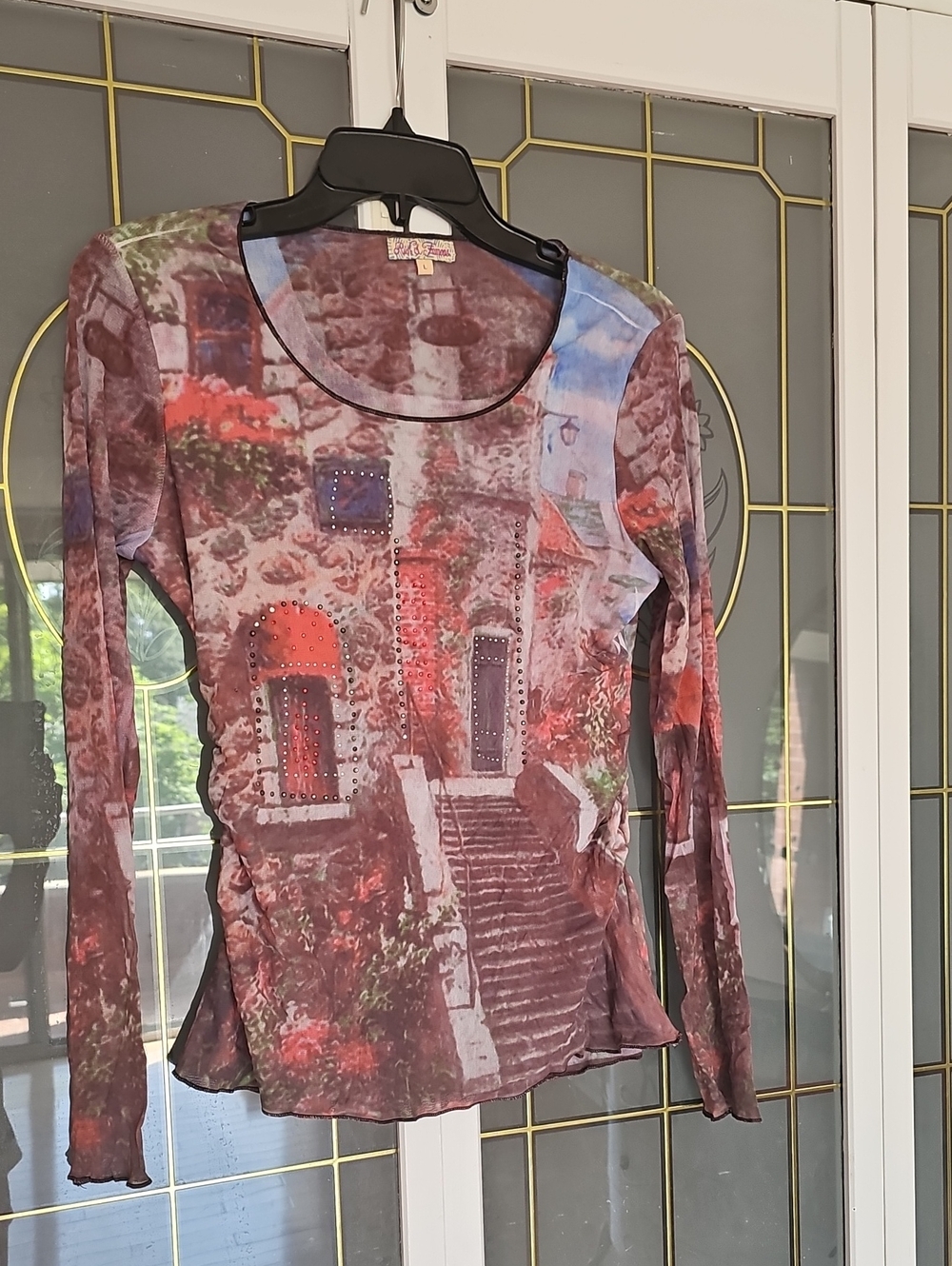 Scenic Print Long-Sleeve Scoop Neck Top - Multi